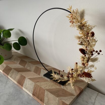 Droogbloemenkrans op voet - rond zwart - 30cm - Afbeelding 5